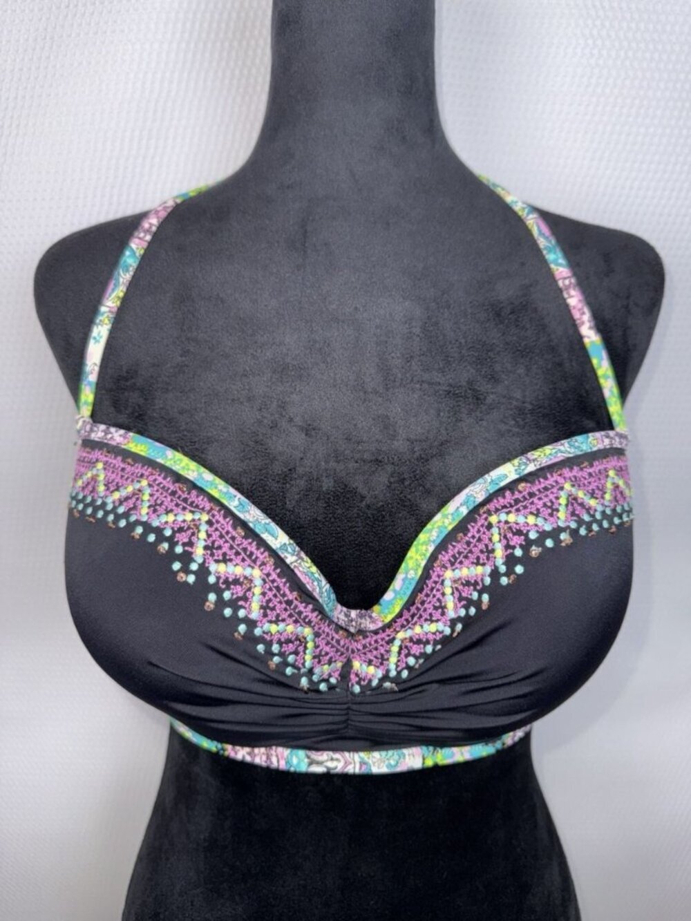 Victorias Secret Getaway 36D Bikini Halter Top Bathing Suit Swimwear Black Pink